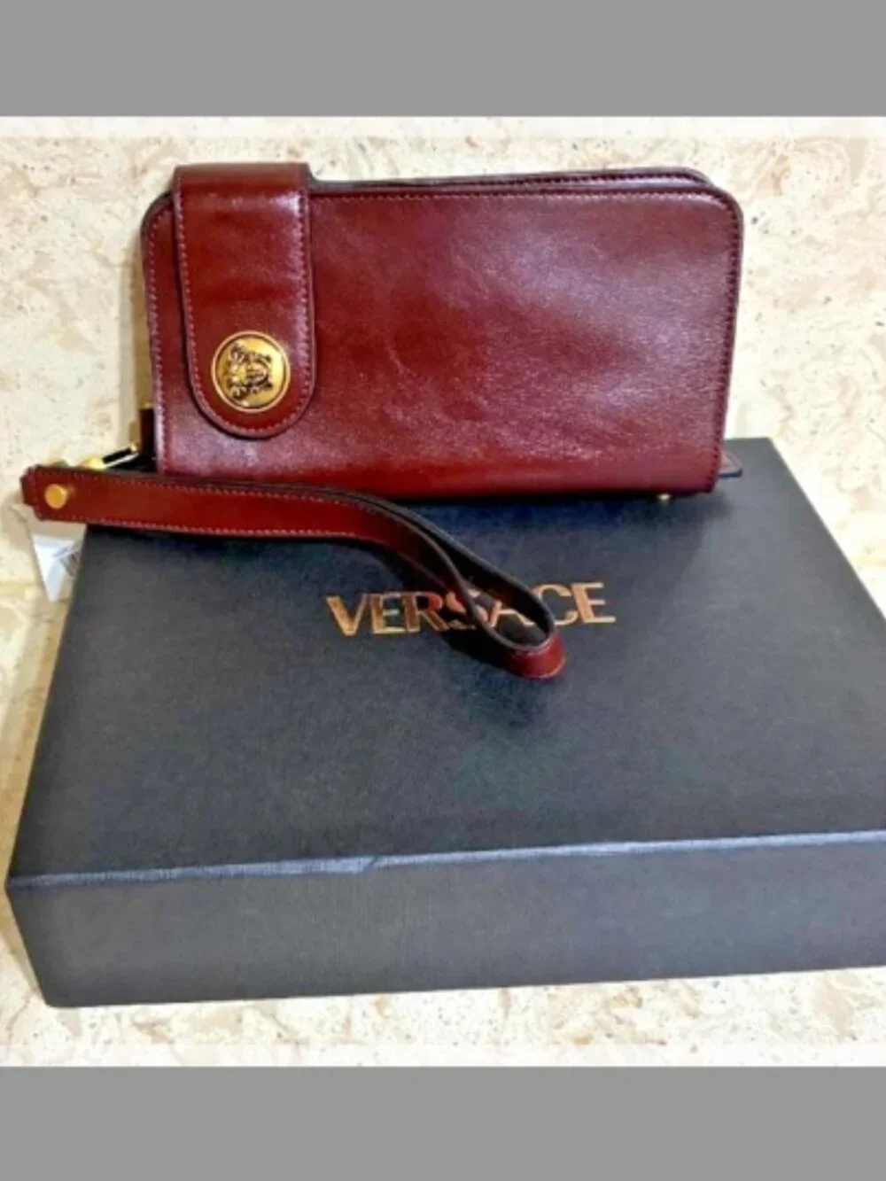 VERSACE NWT Emblème Long Leather Wallet(ORIG. $1150)